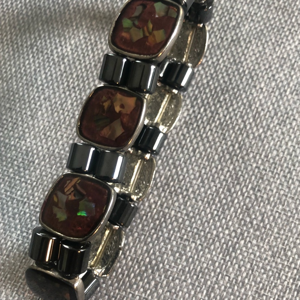 WAH STRETCH BRACELET NWOT - Picture 2 of 5